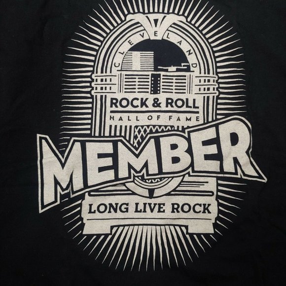 Rock & Roll Hall of Fame Member Men M T Shirt Black Short Sleeve Cleveland Music - Picture 1 of 6